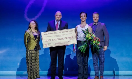 Harjumaa teatripreemia laureaat 2026 on Joel Calstar-Fisher