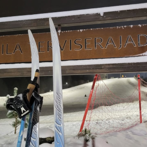 ❄️Lumi on lõpuks maas ja mõõdukad miinuskraadid kutsuvad suusasõpru radadele. Aga mitu kilomeetrit sinu kellas juba salvestatud on?

Keila Terviserajad ootab suusatajaid erineva pikkusega radadel igapäevaselt valgustatud osas kuni 22.00. Kui jõuluvana sulle suuski ei toonud, siis endale või lastele saad korraliku varustuse rentida. 
💡Idee: kuniks oma kontoris istumisest väsinud selga sirutama lähed, siis lapsed võta kaasa. Las lustivad seni suurel kelgumäel. 

Veel: kui suusaradadel käidud ja kõht tühi, siis astu läbi 🍴Scottish House-st ja proovi toekat Sheperds pie-d (karjuse pirukat). 

Suusaradasid on Harjumaal kokku 26! Leia omale sobivam https://terviserajad.ee/, sest talvel liigub Harjumaa suuskadel ⛷️

